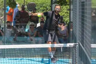 Cyril Hanouna en mode Padel | Arnaud Castagné