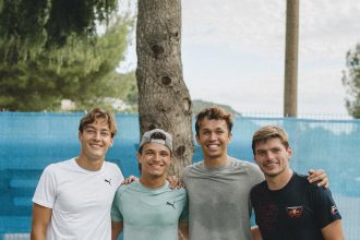 Quand la F1 s'amuse au padel : les pilotes surprennent